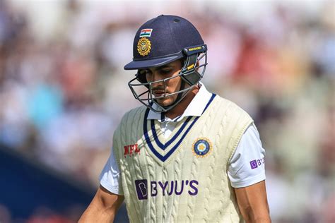 Sunil Gavaskar lashes out at Shubman Gill for getting out to a rash shot