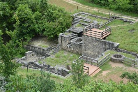 Fantastic History Stop - Reviews, Photos - Kreische Brewery & Monument ...