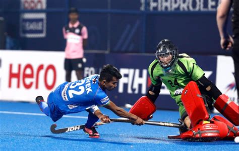 India Show Spunk, Shoot Out Error-Prone Australia in FIH Hockey Pro ...