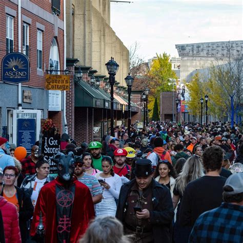 Living in the Middle of Halloween Central Is Not Wicked Fun - WSJ