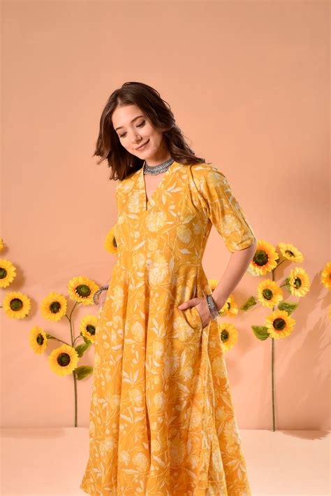 Butter Yellow Cotton Suit Set – DIMPLE DESIGN STUDIO