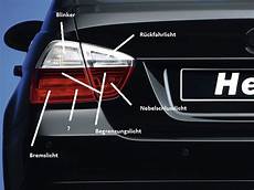 bmw e90 bremslicht birne hella2iz7 welche funktion hat die 21w birne neben dem bmw e90 bremslicht birne hella2iz7 welche funktion hat die 21w birne neben dem