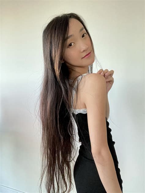 "[FULL SET] 🖤 190 pics in this outfit" by claradao from Patreon | Kemono