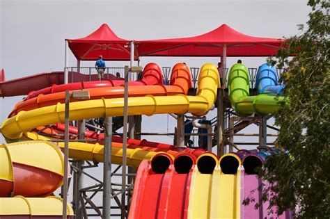 💦🌴 Final Splash Weekends at Hurricane Harbor Phoenix! 🌴💦, 4243 W ...