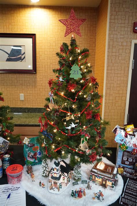 Christmas Tree Village 的图像结果