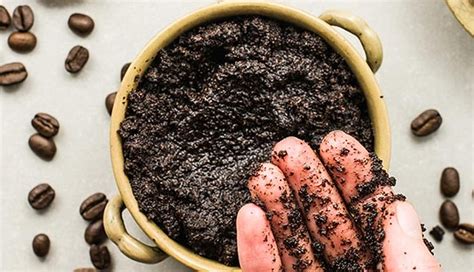 10 DIY Body Polishing Scrubs You Can Try at Home - lifeberrys.com