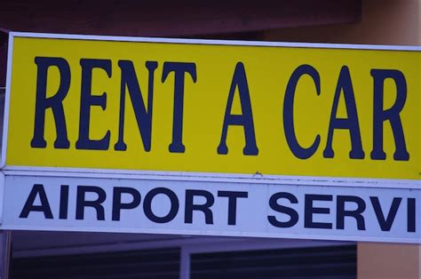 Information Sign 的图像结果