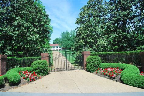 Where Does Shakira Live? Inside Shakira’s Mega Mansion - Archute