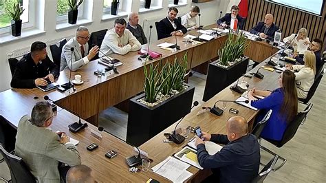 Referendum w sprawie uchodźców zawieszone - Limanowa.in