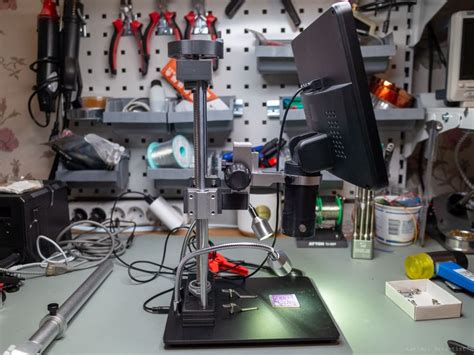 Image result for Linus Tech Tips Digital Microscope