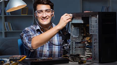 PC Help Tech 的图像结果