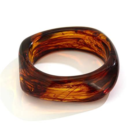 Buy Aaishwarya Brown Chunky Acrylic Square Bangles Set for Women ...