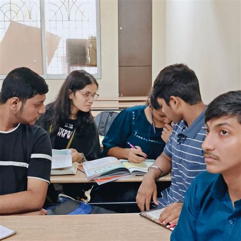 NEET, MHT-CET, IIT JEE MAIN COACHING CLASSES – KALRASHUKLA CLASSES