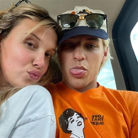 Stranger Things cast relationships: Who's dating who IRL? | LSA India