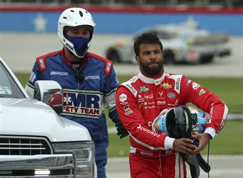 Bubba Wallace, who urged Confederate flag ban, honored | AP News