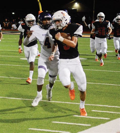 High school football: Westwood, Elkhart begin district play | Sports ...