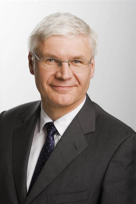 SCVs to grow at 13 percent CAGR till FY2020: Roland Berger | Autocar ...