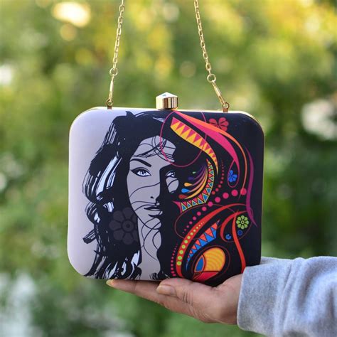 Artklim Multicolour Boho Women Printed Clutch