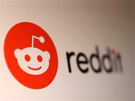 reddit daily visitors: Reddit's average daily traffic fell during ...