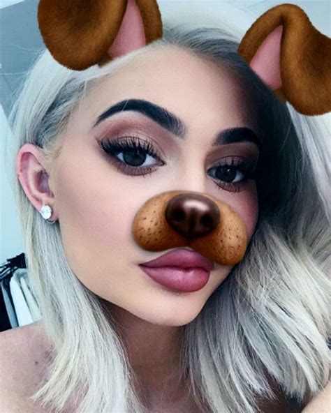 Dog emoji filter | Kylie kristen jenner, Kyle jenner, Kylie jenner snapchat