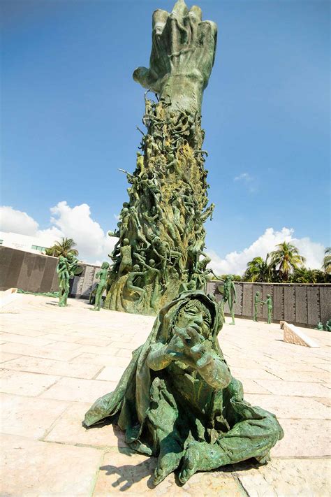 Holocaust Memorial - ENJOY MIAMI BEACH