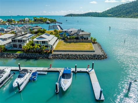 1521-23 The Cove AIRLIE BEACH QLD 4802