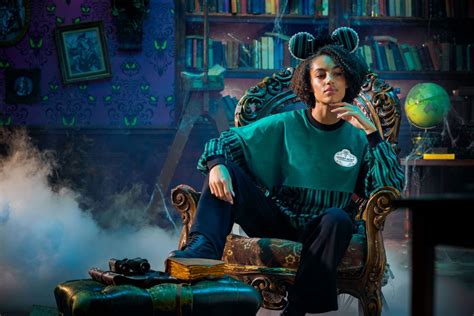 Walt Disney World y Disneyland debutan toneladas de merchado de mansión ...