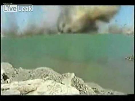 Exploding Lake 的图像结果