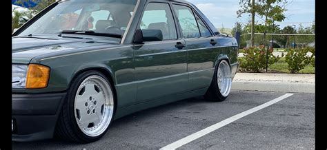 Used Mercedes-Benz 190 E for Sale - Kelley Blue Book