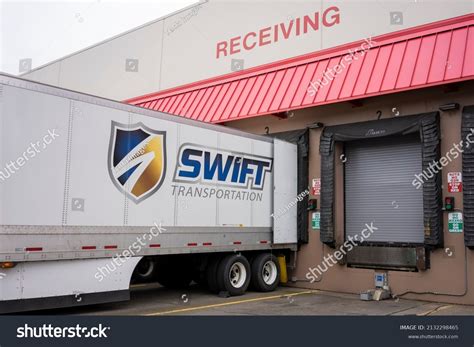 83 Costco loading dock Images, Stock Photos & Vectors | Shutterstock
