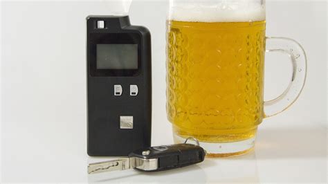 Pune Police Takes Action Against 100 Drunk Drivers on New Year's Eve ...
