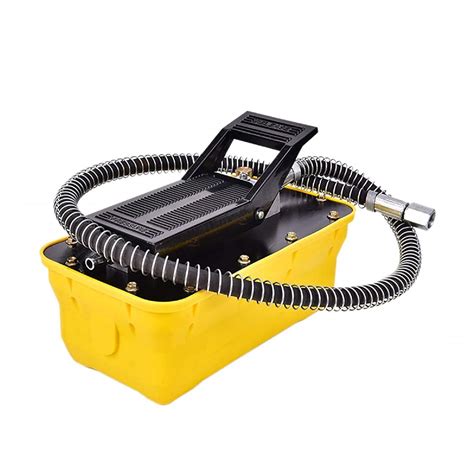 Buy Shueriu 10,000 PSI 2.3L Air Hydraulic Foot Pump with Hose and ...