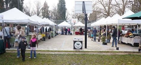 RV Growers and Crafters Market to open in Ashland and Medford - Ashland ...