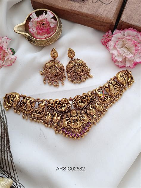 Antique Lakshmi Peacock Choker – Arshis