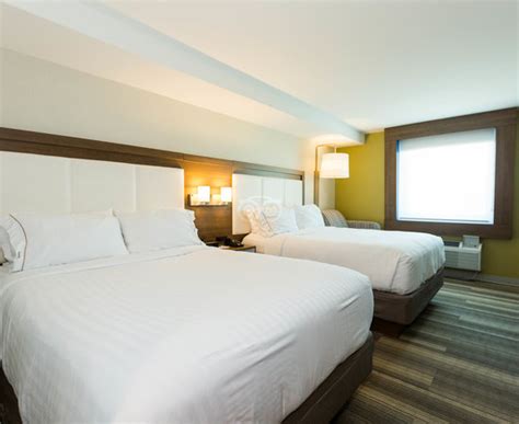 THIEVES!!! - Review of Holiday Inn Express & Suites Miami Airport East ...