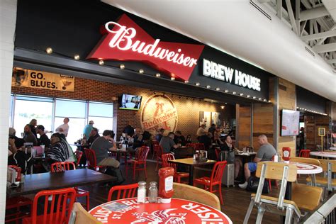 Budweiser Brew House - A5 - St. Louis Lambert International Airport