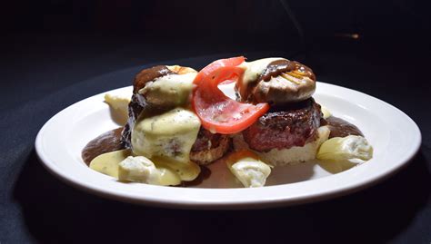 Mr. Paul's Chophouse | Best Detroit Steakhouses | Detroit Fine Dining