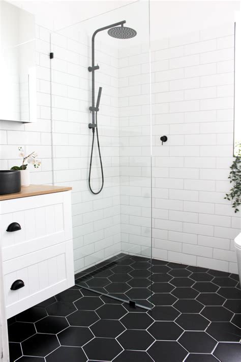 Black Hexagon Floor Tile Bathroom Ideas | Viewfloor.co