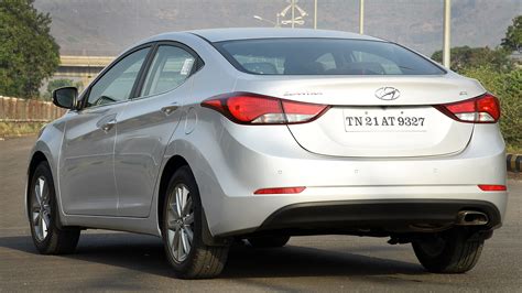 Hyundai Elantra 2015 Exterior Car Photos - Overdrive
