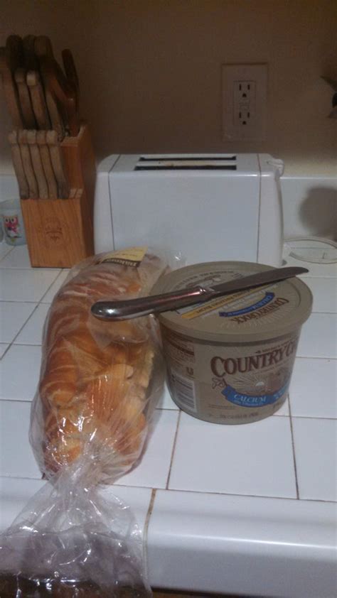 HowToBasic Toast 的图像结果