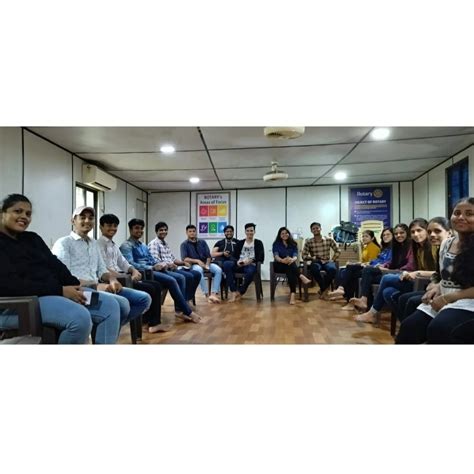 VPM's R. Z. Shah College of Arts, Science & Commerce.