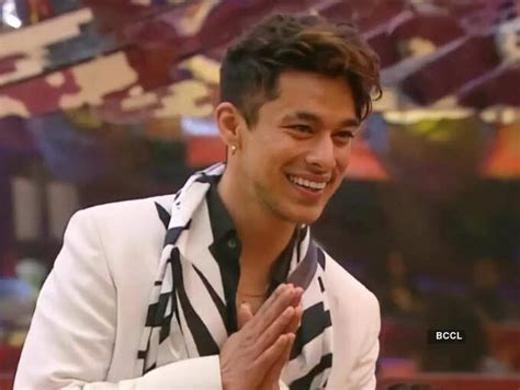 Fans trend ‘Bigg Boss 15 will be known as Pratik Sehajpal show’; a look ...