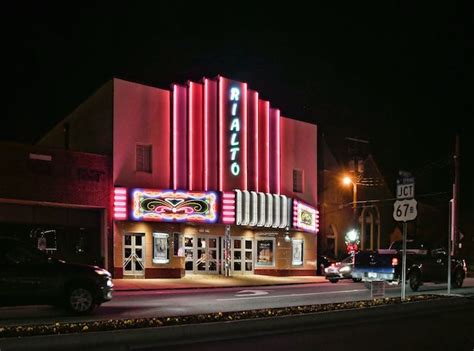 Downtown Searcy Holiday of Lights | Searcy, Arkansas travel, Downtown