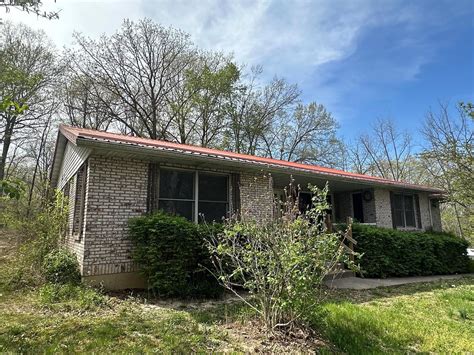 1525 Singleton Ave, Hannibal, MO 63401 - See Est. Value, Schools & More