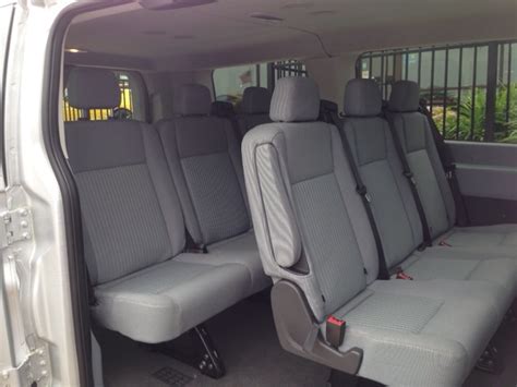 8 Passenger Van Rental 的图像结果