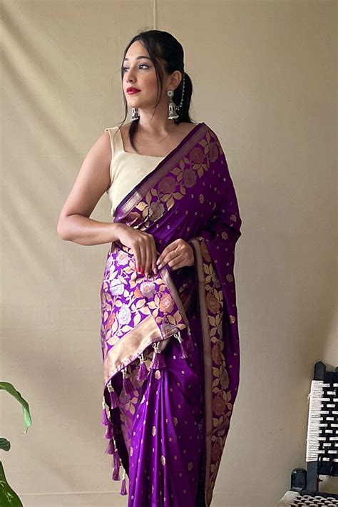 Buy Byzantine Purple Silk Saree 22047 Online | Karagiri