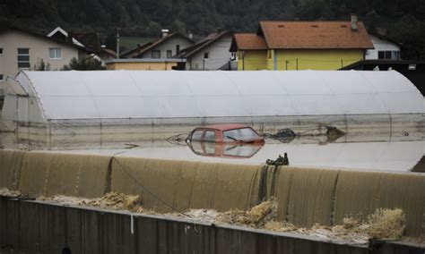 Poznati mole za pomoć: Tragedija u Bosni i Hercegovini potresla sve ...