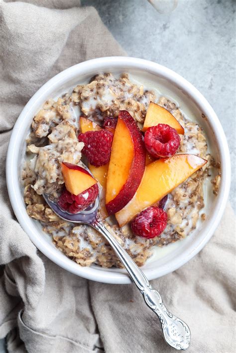 brown sugar cinnamon oats with fresh summer fruit | cait's plate