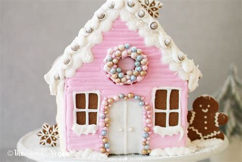 Best 10 Christmas House Cake Ideas- Easy Inspo You'll Love