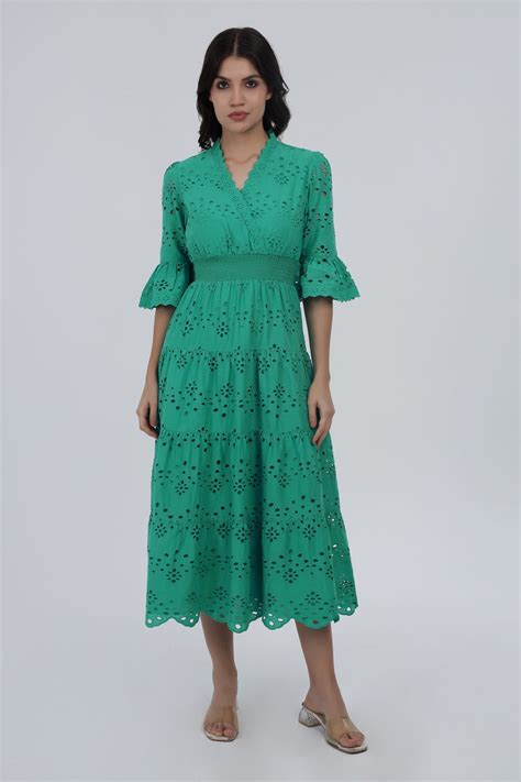Green Schiffli Smocked Waist Maxi Dress – Peppinosclothing